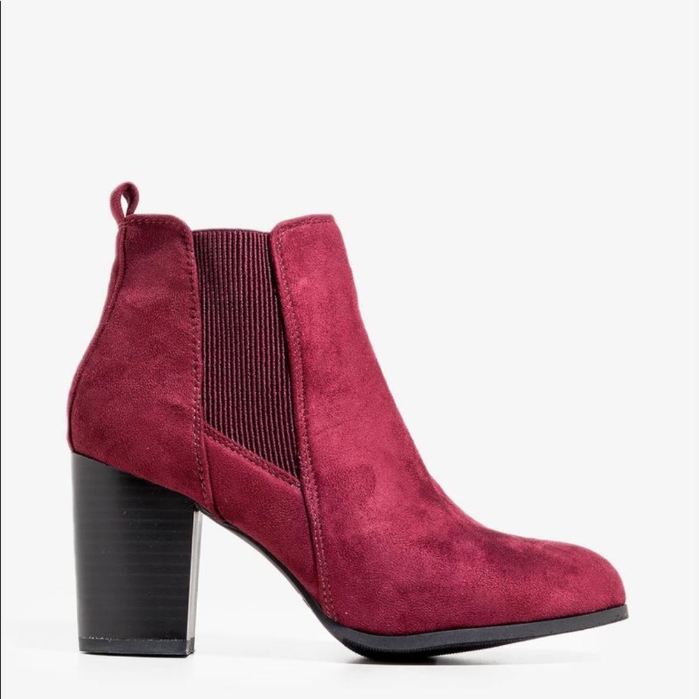 Casual Ankle Booties - Picture 2 of 4